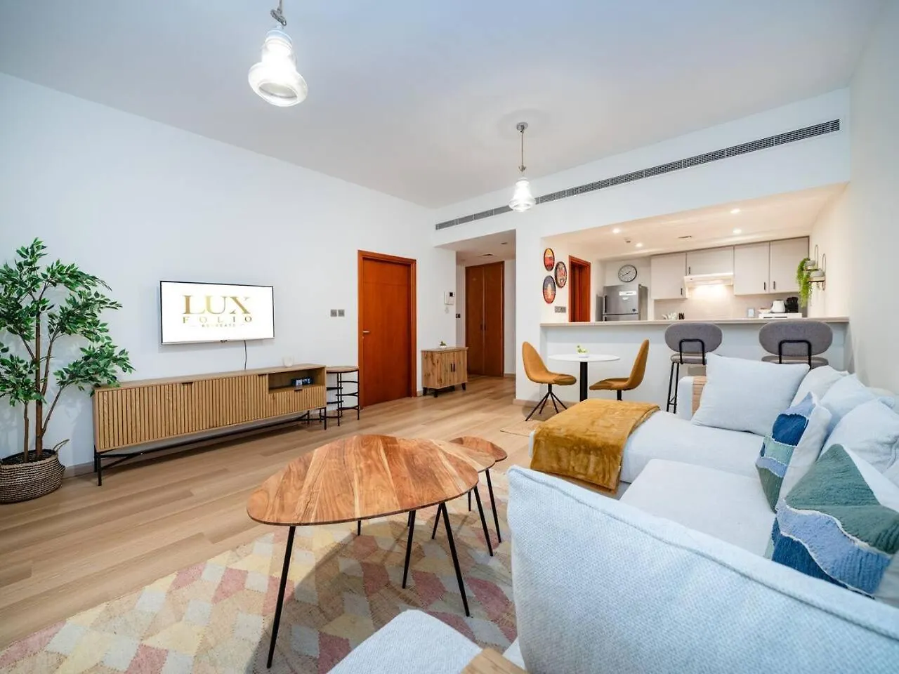 Stylish One Bedroom Sanctuary In The Greens Dubai Apartment